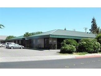 Plus de détails pour 201 E Rumble Rd, Modesto, CA - Bureau à vendre