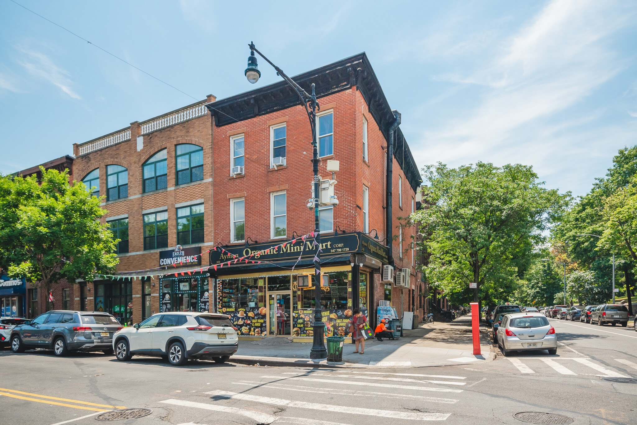 320 Myrtle Ave, Brooklyn, NY for lease Primary Photo- Image 1 of 13