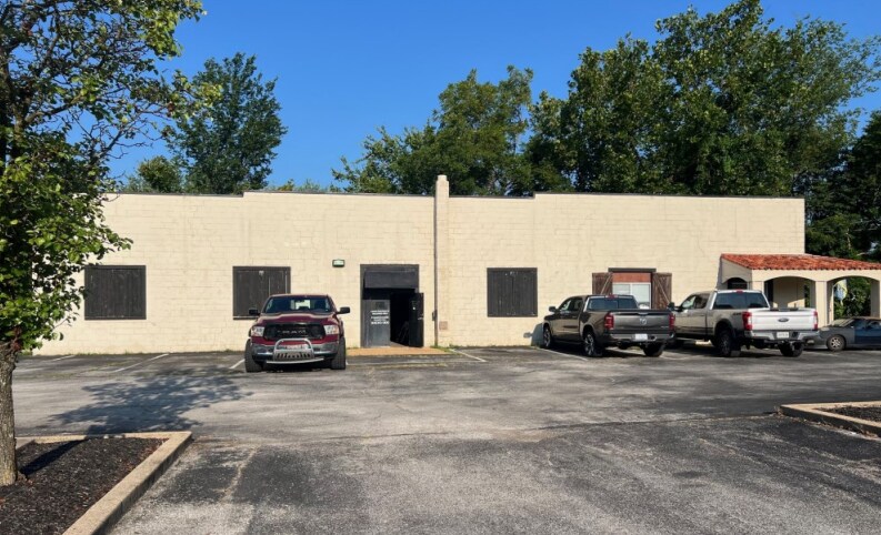 17384 Manchester Rd, Wildwood, MO à vendre - Photo du bâtiment - Image 2 de 7