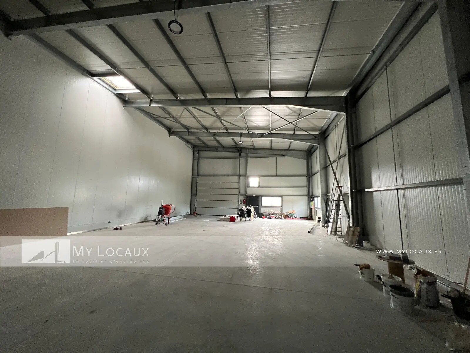 Industrial in Argenteuil for lease Building Photo- Image 1 of 7