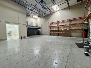 9160 E Bahia Dr, Scottsdale, AZ for lease Interior Photo- Image 2 of 5