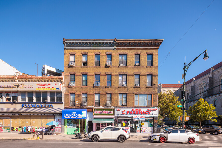 5825 5th Ave, Brooklyn, NY à vendre - Photo principale - Image 1 de 1