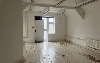 25-26 Golden Tops, Newport à louer Photo intérieure- Image 2 de 2