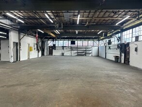 5 Montesano Rd, Fairfield, NJ for lease Interior Photo- Image 2 of 8