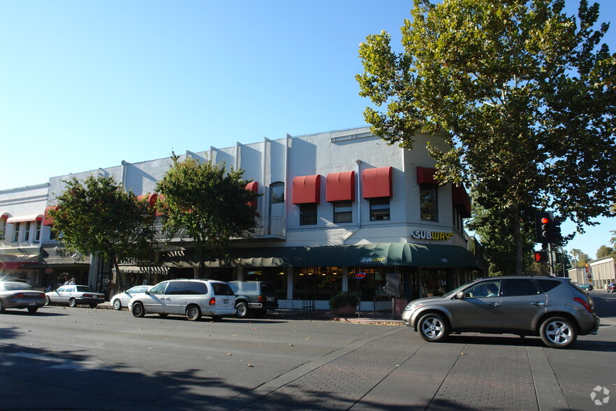 112-118 W 2nd St, Chico, CA à vendre - Photo principale - Image 1 de 1