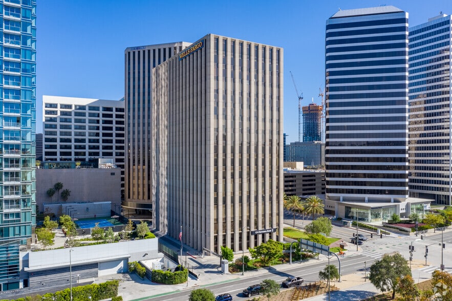 1800 Century Park E, Los Angeles, CA for lease - Building Photo - Image 3 of 9