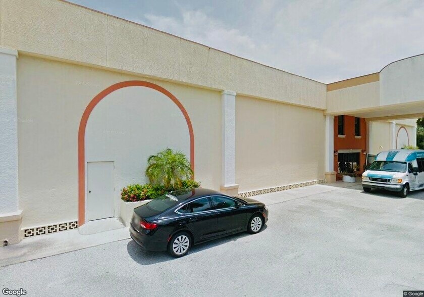 630 12th St, Vero Beach, FL à vendre - Photo du bâtiment - Image 2 de 5