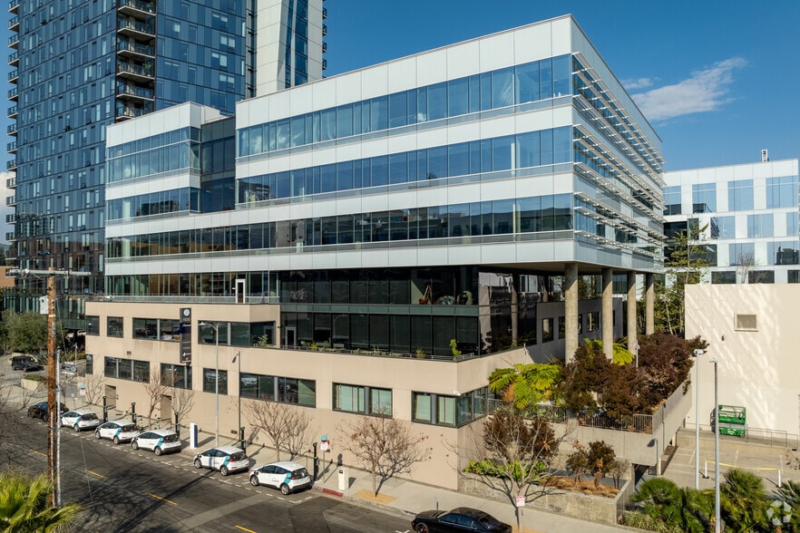 1500 N El Centro Ave, Los Angeles, CA for lease - Primary Photo - Image 3 of 14