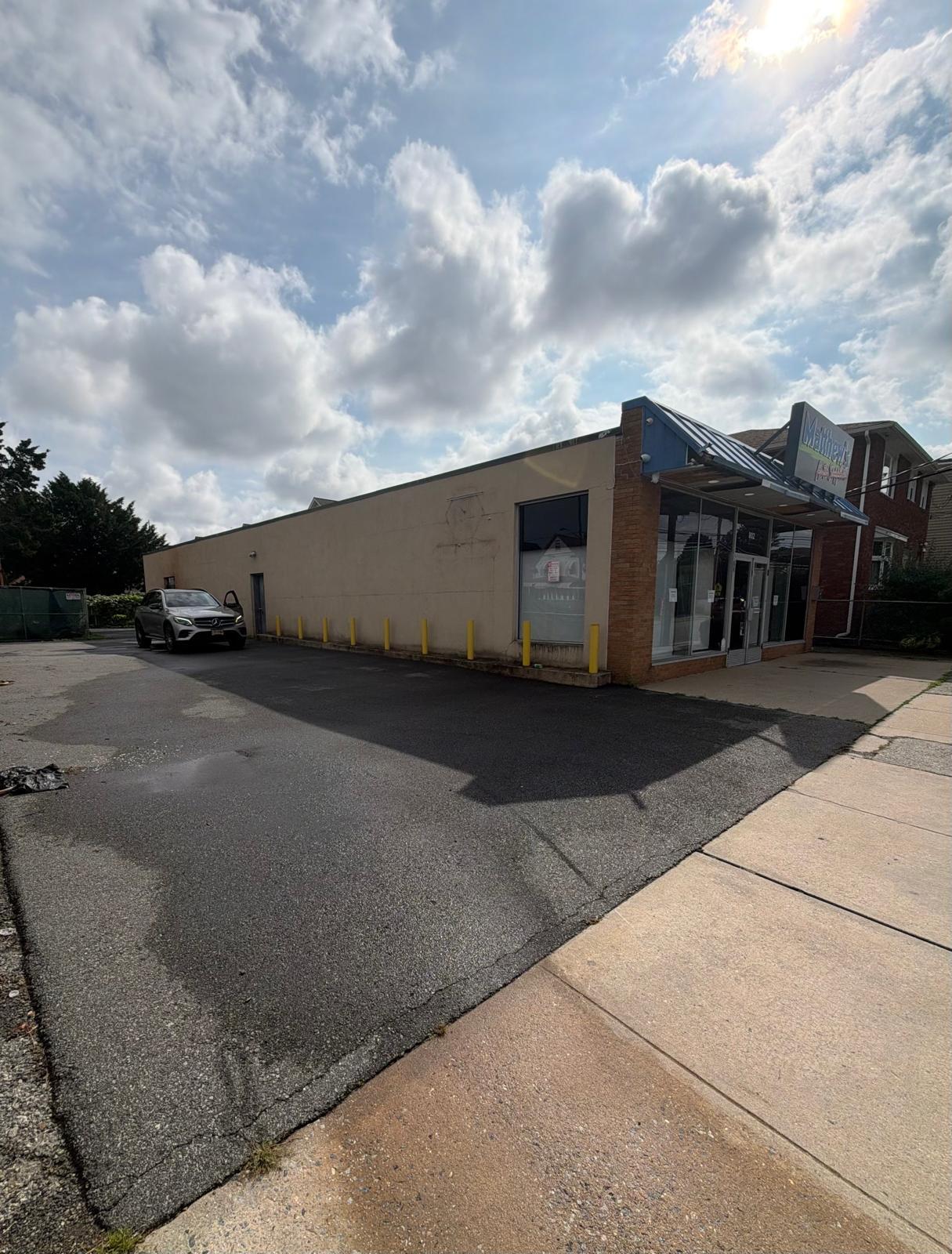 802 Van Houten Ave, Clifton, NJ à louer Photo du bâtiment- Image 1 de 12