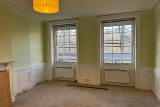 1 New Sq, London for lease Interior Photo- Image 1 of 7