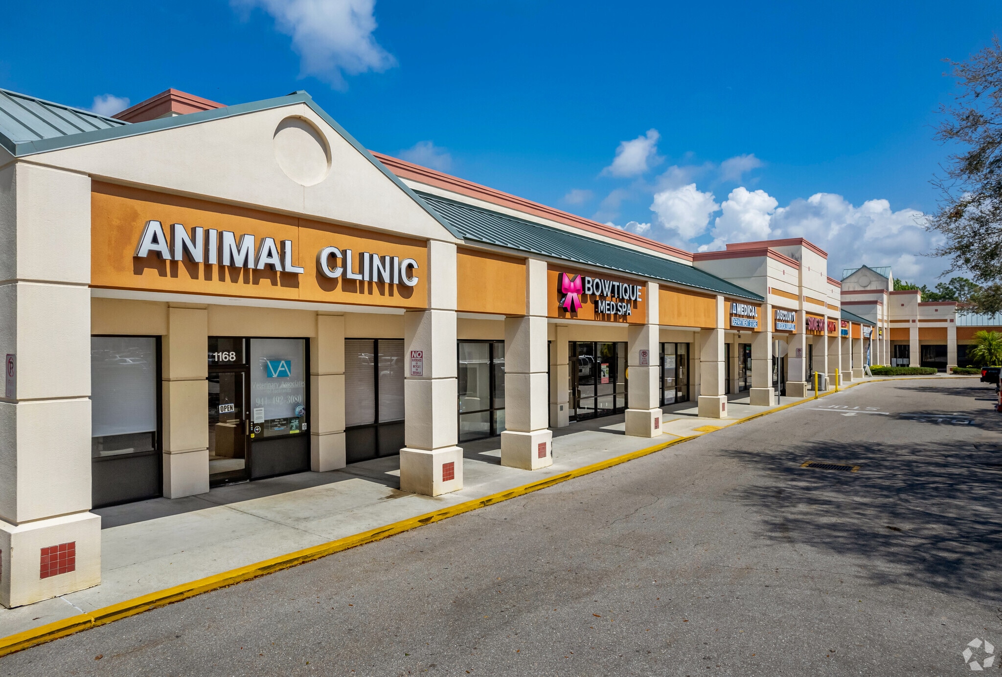 1168-1258 Jacaranda Blvd, Venice, FL for lease Primary Photo- Image 1 of 19