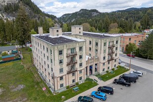 Pend Oreille Apartments and Miners Hotel - Services immobiliers commerciaux