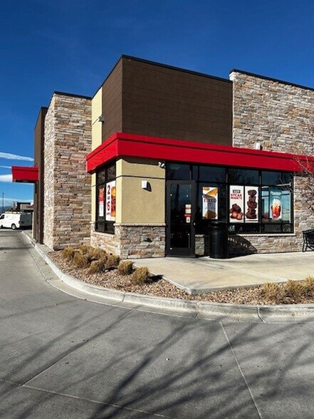 6435 Crossroads Blvd, Loveland, CO à vendre - Photo du bâtiment - Image 1 de 2