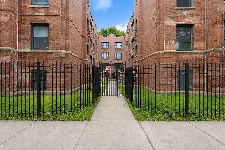 6802-6808 S Prairie Ave, Chicago, IL à vendre - Photo du bâtiment - Image 3 de 19