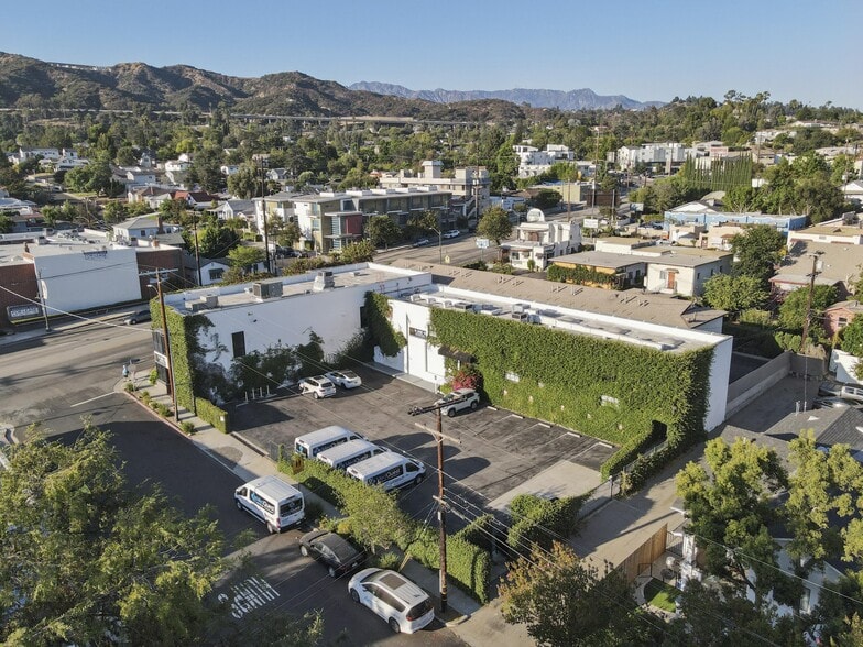 1480 Colorado Blvd, Los Angeles, CA for sale - Building Photo - Image 2 of 11