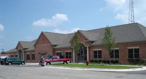 21100-21140 Allen Rd, Woodhaven, MI for lease Primary Photo- Image 1 of 2