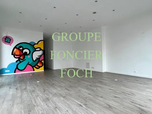Commerce de détail dans Villeurbanne à louer - Photo intérieure - Image 2 de 3