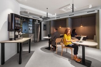 Calle San Francisco, 2, Oviedo, Asturias for lease Interior Photo- Image 2 of 9