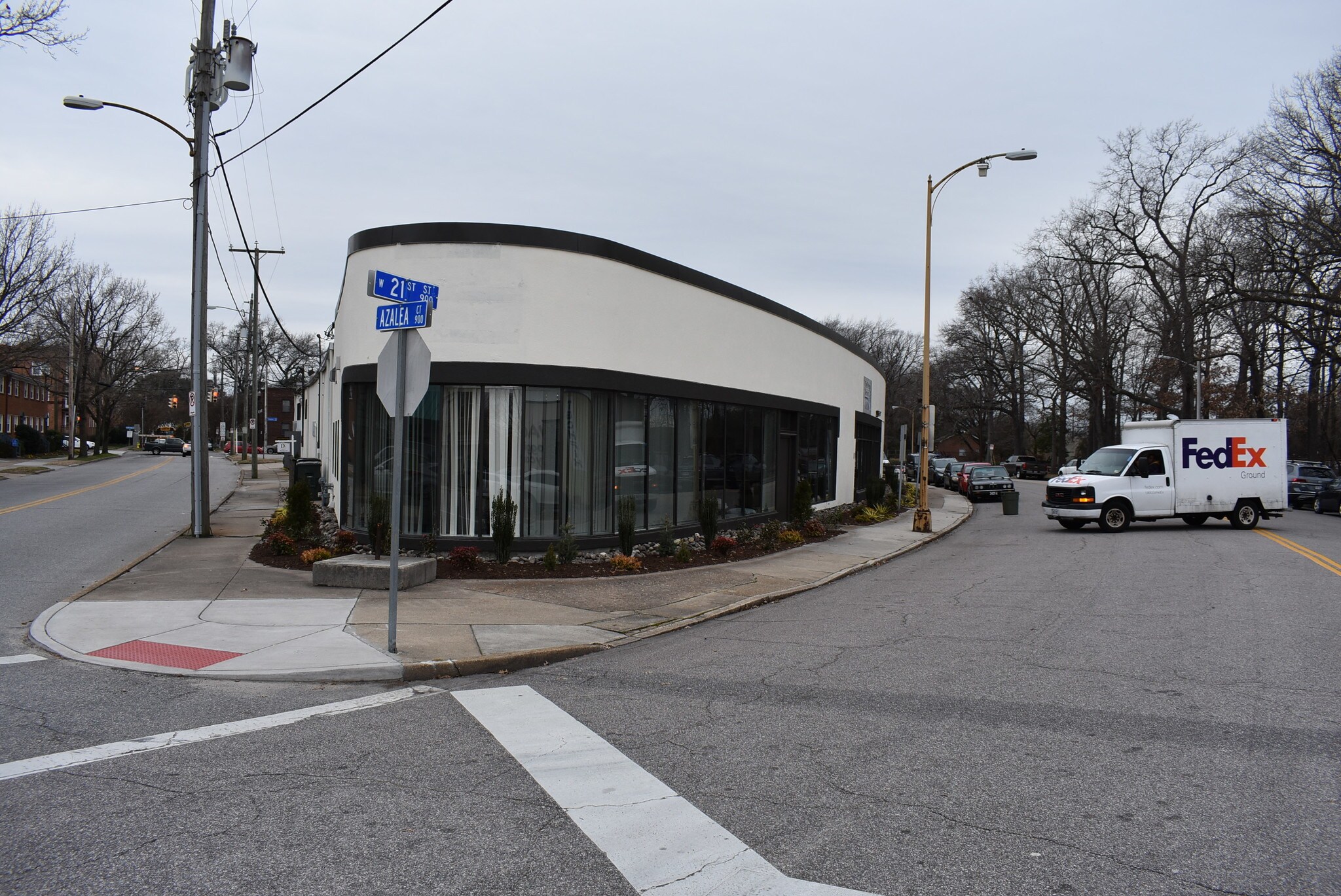 951-957 W 21st St, Norfolk, VA for sale Primary Photo- Image 1 of 6