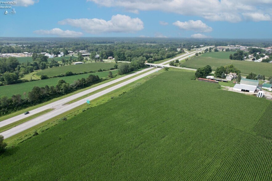 431 Old State Rd S, Norwalk, OH for sale - Building Photo - Image 3 of 11