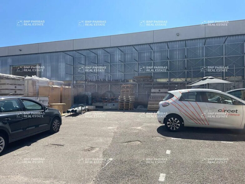 42 Avenue Du Progrès, Chassieu à louer - Photo du bâtiment - Image 3 de 26