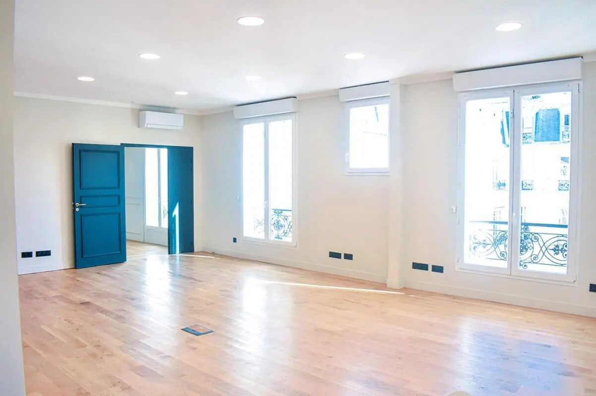 5 Rue De Logelbach, Paris for lease Interior Photo- Image 1 of 15