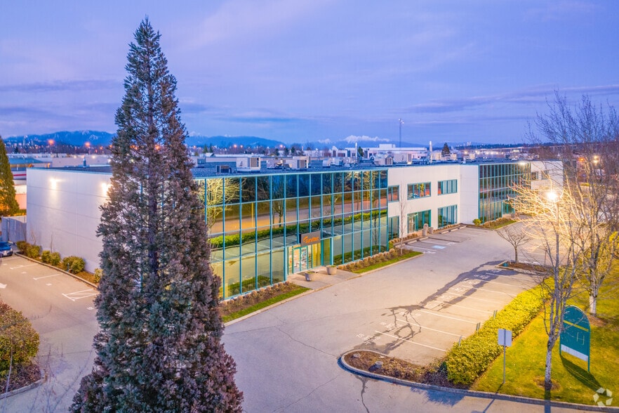 1673-1689 Cliveden Ave, Delta, BC for sale - Primary Photo - Image 1 of 1