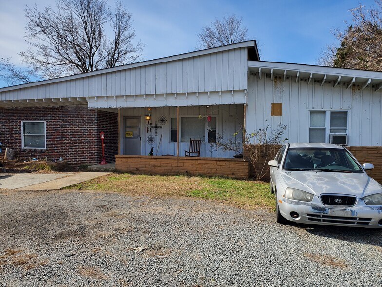 11191 Old US Highway 52, Winston-Salem, NC for sale - Building Photo - Image 2 of 2