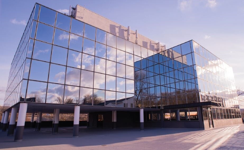 11 Lake Avenue Ext, Danbury, CT à louer Photo du bâtiment- Image 1 de 13