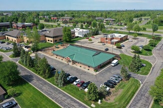 Plus de détails pour 3280 Grand Ridge Dr, Grand Rapids, MI - Commerce de détail à vendre