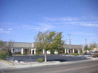 117 S Gold Canyon St, Ridgecrest, CA for lease - Building Photo - Image 1 of 10