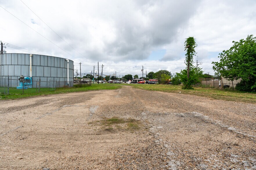 0 S Shaver St, Pasadena, TX à vendre - Photo du bâtiment - Image 3 de 13