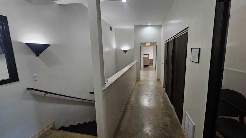 949 Wakefield Dr, Houston, TX for sale - Interior Photo - Image 3 of 10