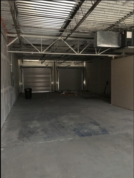 4200 Gus Thomasson Rd, Mesquite, TX à louer - Photo intérieure - Image 3 de 6