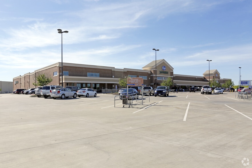 Wilshire Blvd, Burleson, TX for lease - Primary Photo - Image 3 of 15