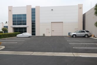 2816 Columbia St, Torrance, CA for lease Interior Photo- Image 1 of 2