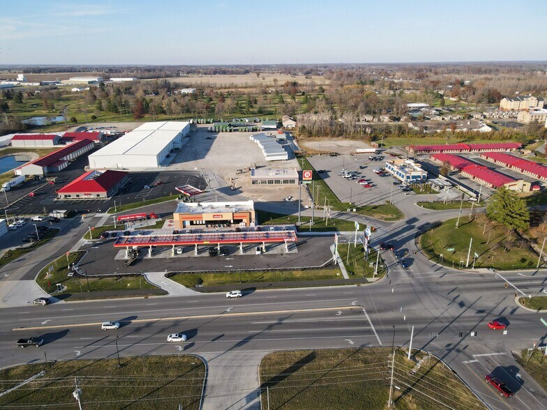 2099 E Tipton St, Seymour, IN for lease - Building Photo - Image 3 of 9