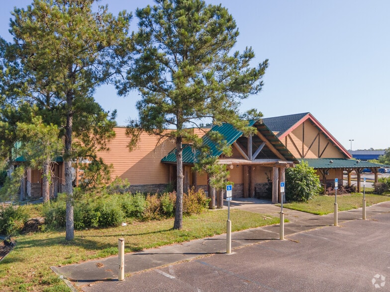 414 Commerce Center Dr, Jacksonville, FL for sale - Building Photo - Image 3 of 8