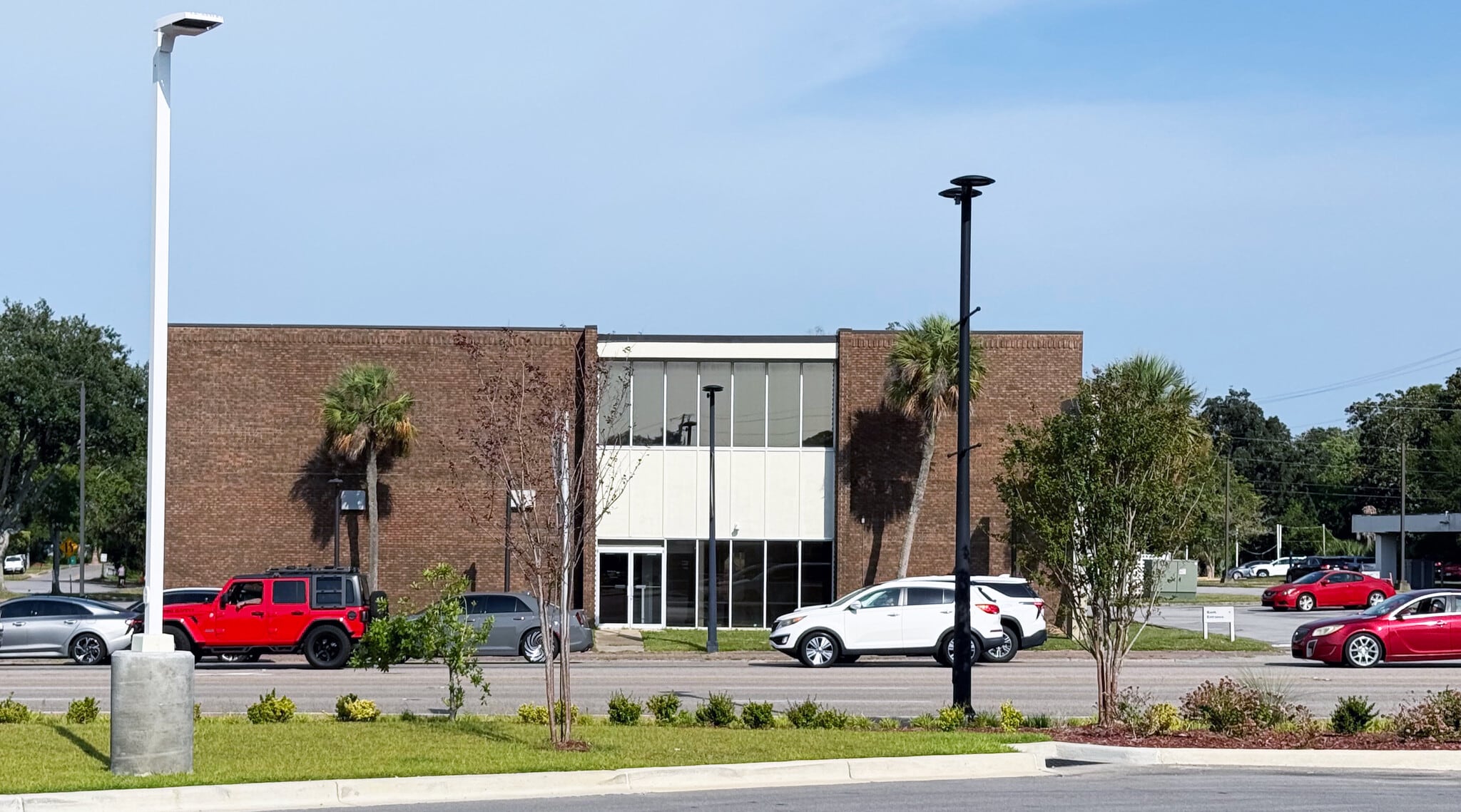 189 Eglin Pky NE, Fort Walton Beach, FL à louer Photo du bâtiment- Image 1 de 17