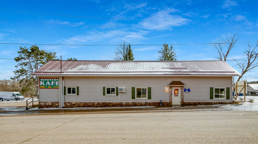 N14015 W Central Ave, Fifield, WI à vendre - Photo du bâtiment - Image 2 de 26