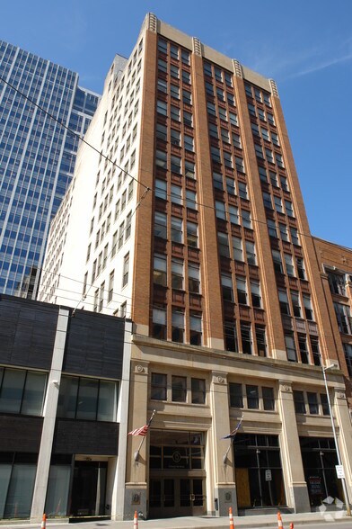 15 S 5th St, Minneapolis, MN à louer - Photo du bâtiment - Image 2 de 5