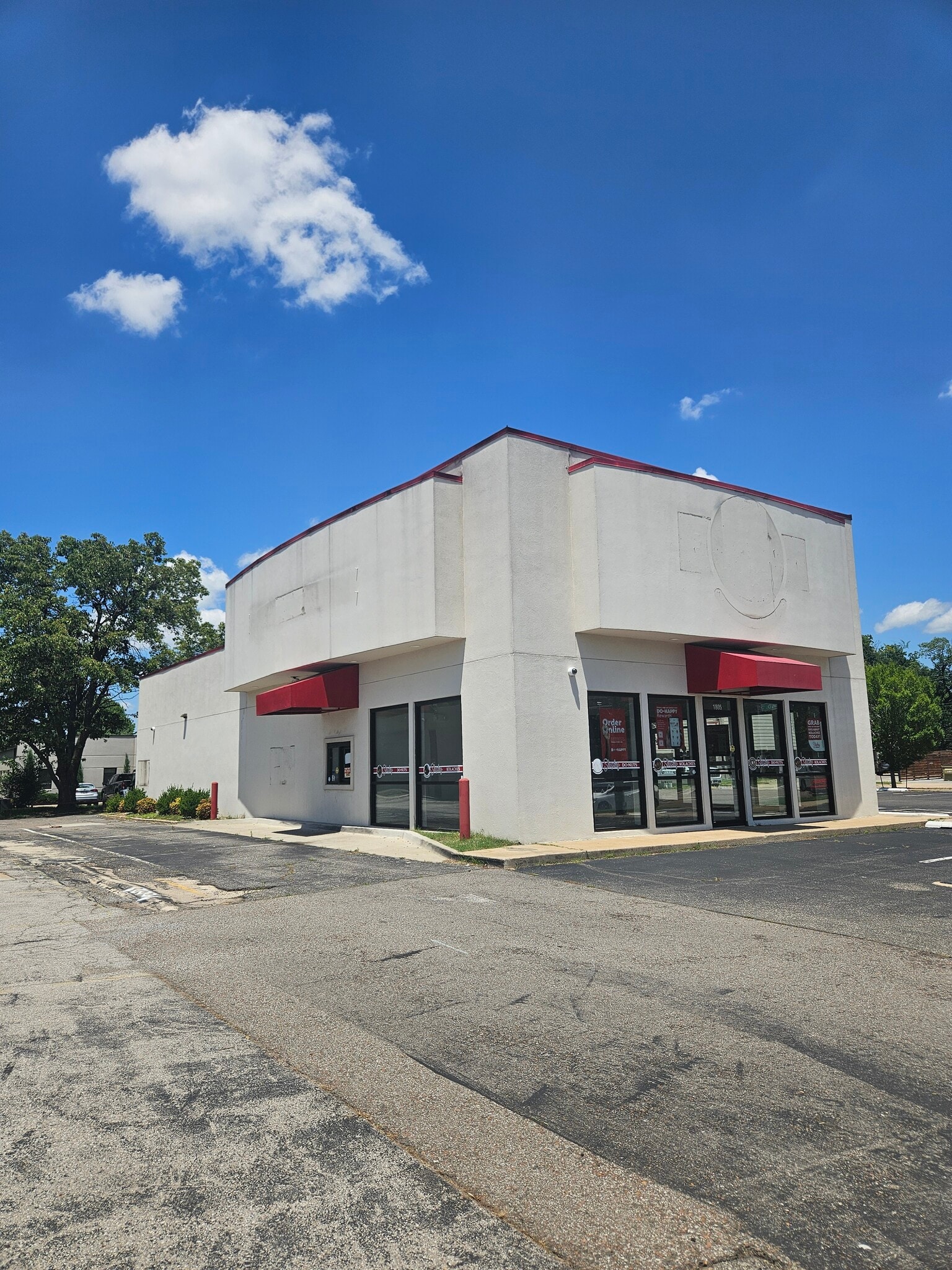 1805 W Main St, Norman, OK for lease Building Photo- Image 1 of 18