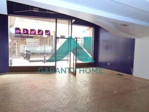 Retail in Cáceres, Cáceres for lease Interior Photo- Image 1 of 10