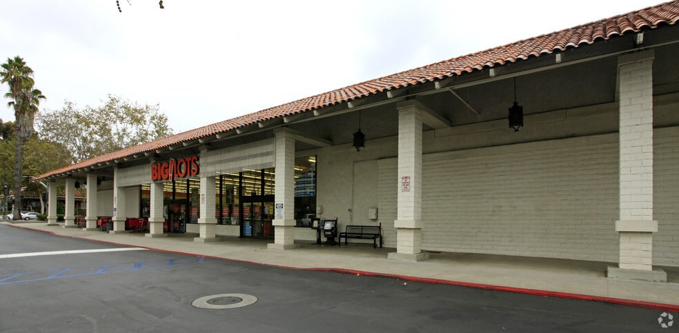 25270-25272 Marguerite Pkwy, Mission Viejo, CA for lease - Building Photo - Image 1 of 4