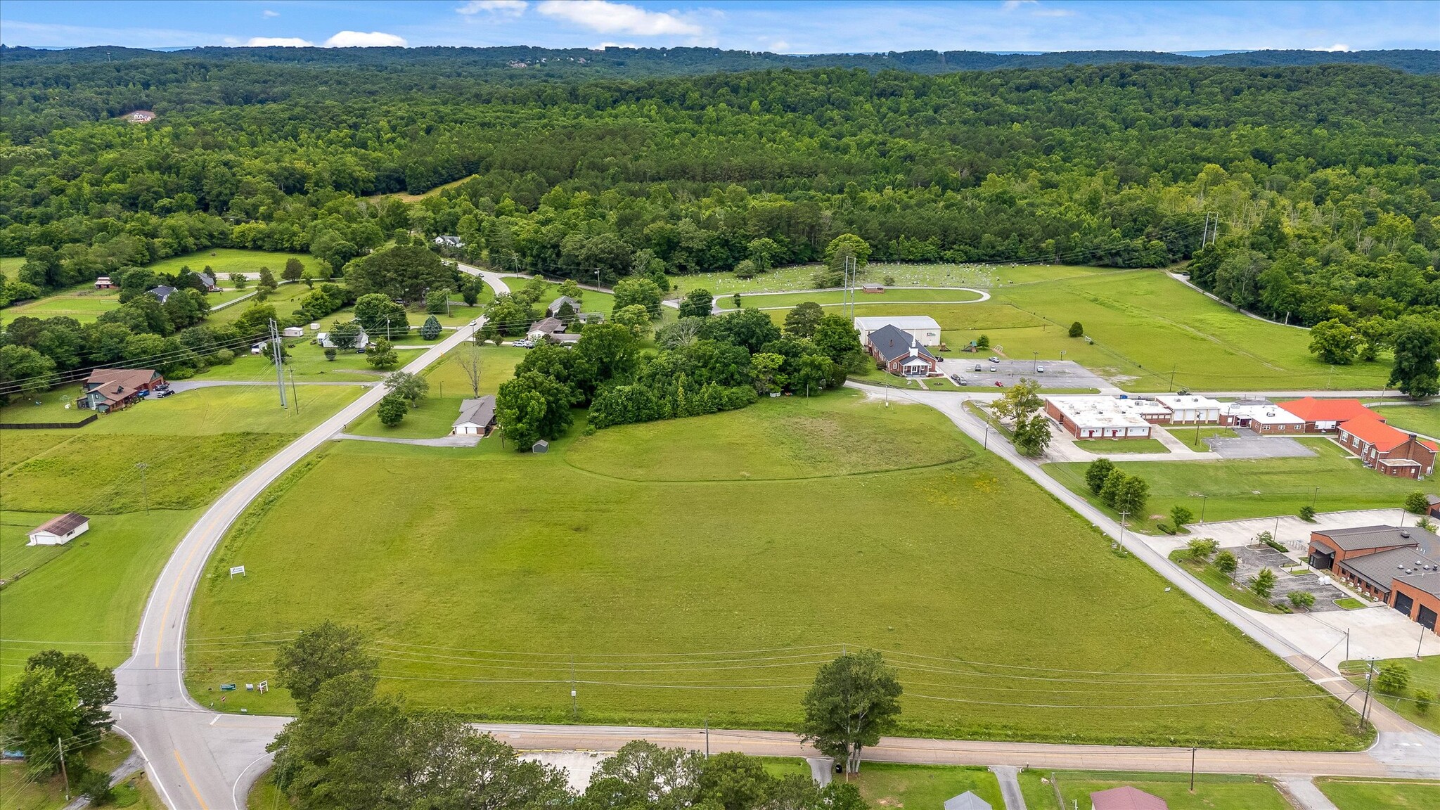 4515 Park Pl, Apison, TN for sale Primary Photo- Image 1 of 19
