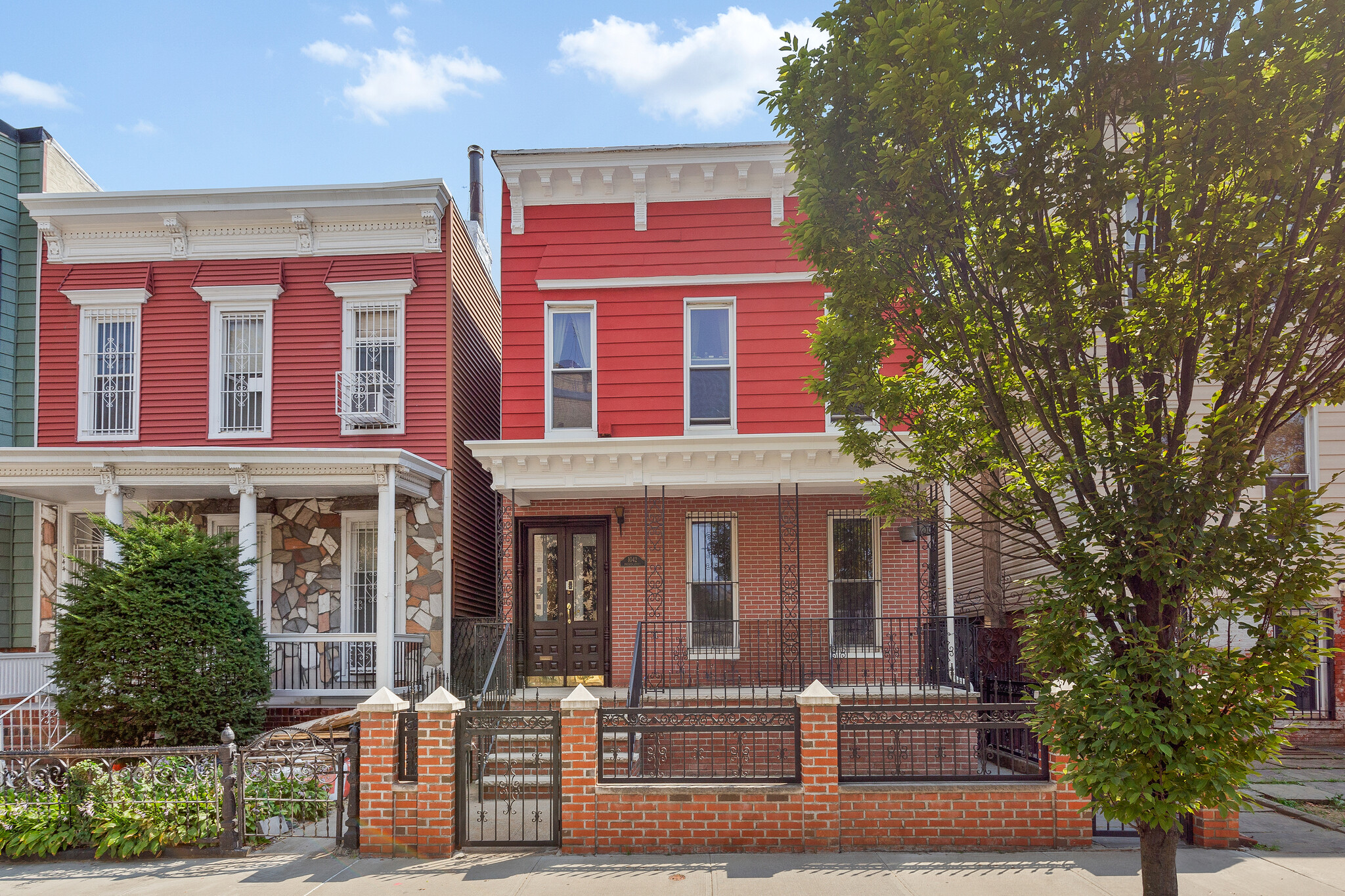 1042 Madison St, Brooklyn, NY à vendre Photo principale- Image 1 de 1