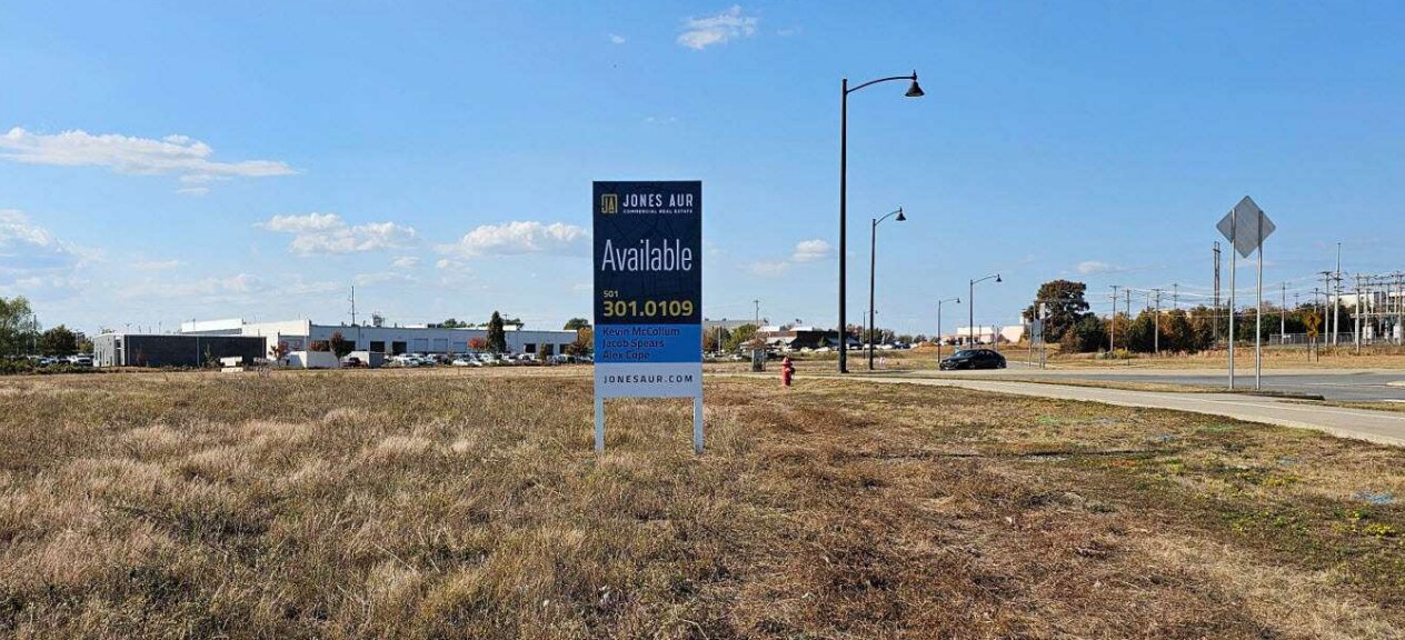 Lewis Ranch Rd, Conway, AR à vendre Photo du bâtiment- Image 1 de 3