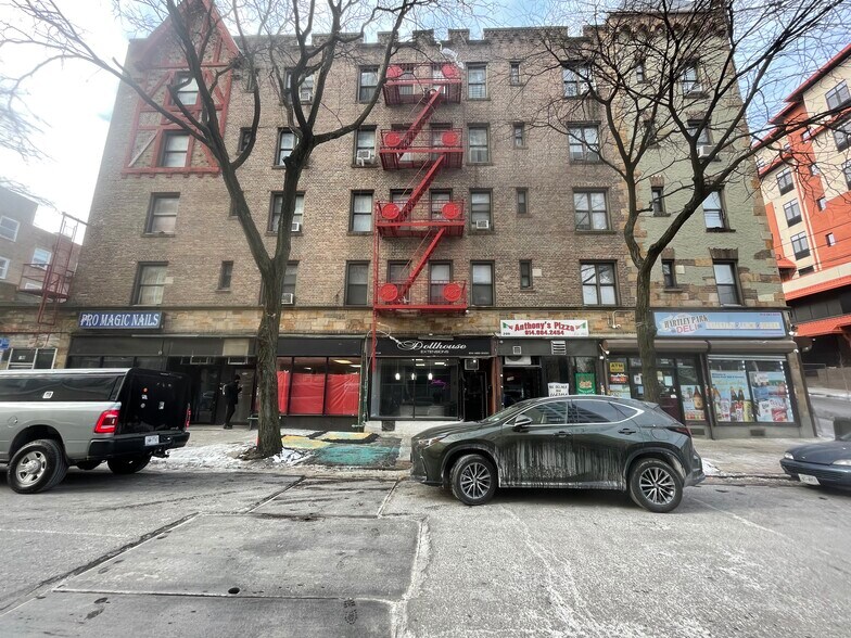 198-210 Gramatan Ave, Mount Vernon, NY à louer - Photo du bâtiment - Image 1 de 7