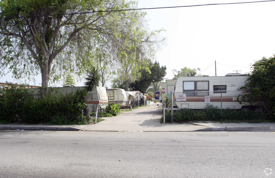 11949-11951 Magnolia St, El Monte, CA à vendre - Photo principale - Image 3 de 9