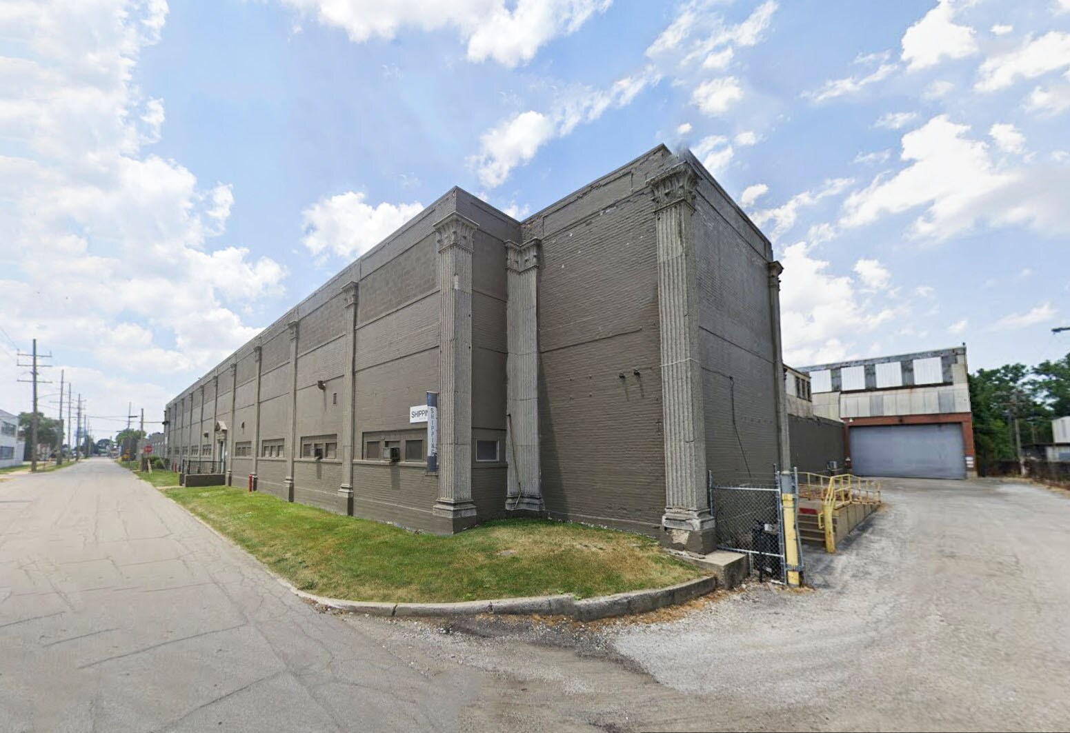 229 Factory St, La Porte, IN à vendre Photo du bâtiment- Image 1 de 14